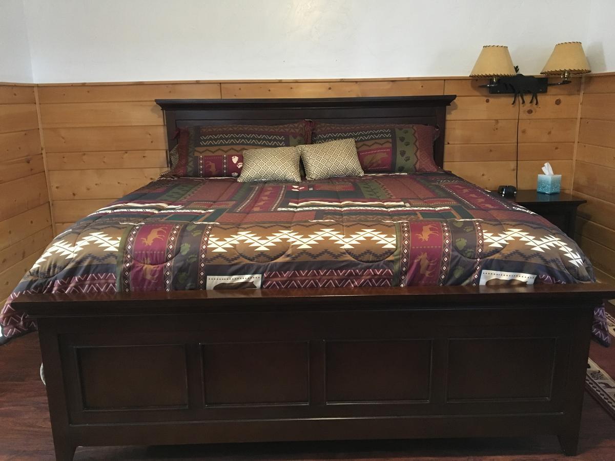 Chinook Winds Motel Dubois Εξωτερικό φωτογραφία