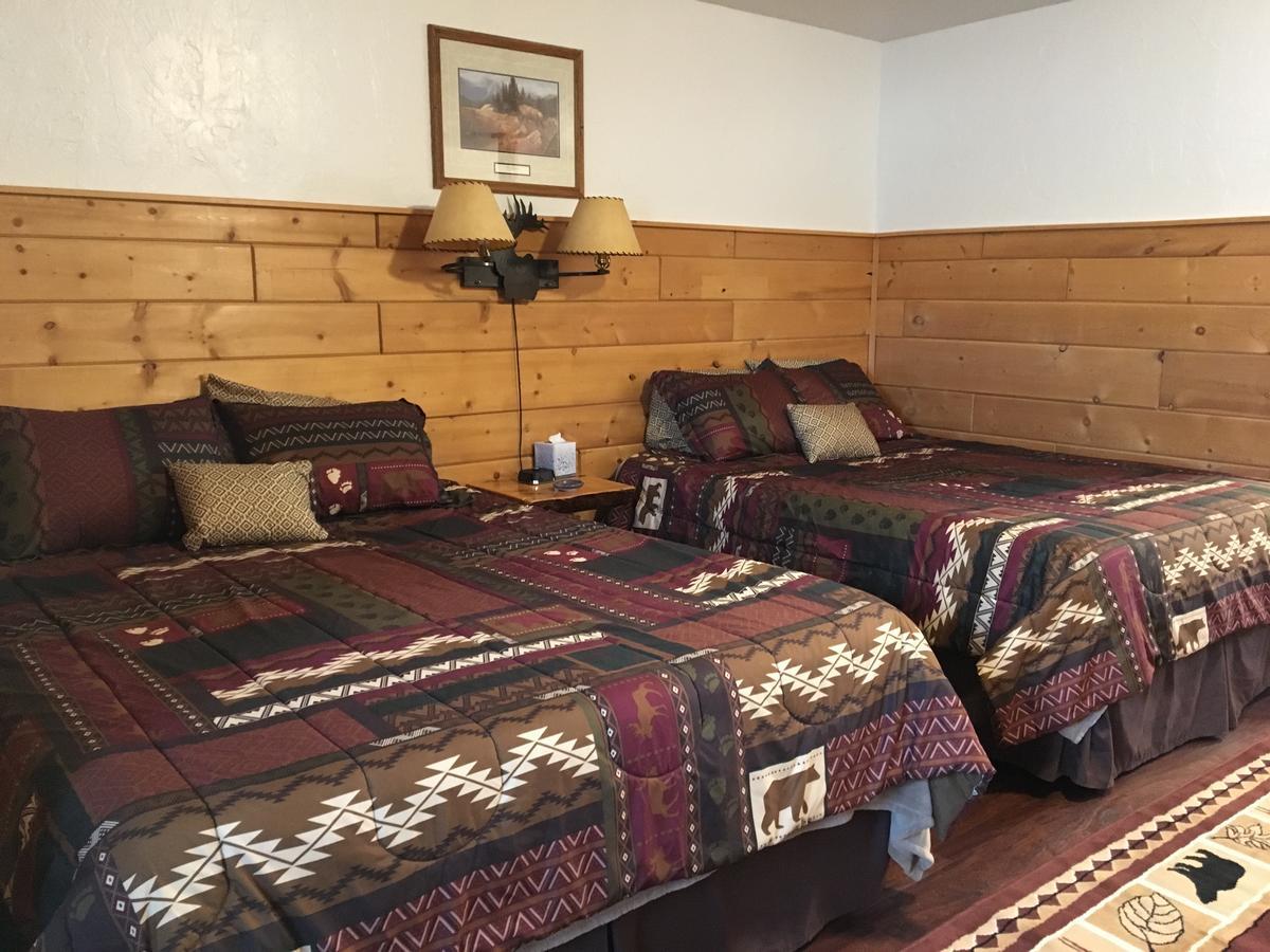 Chinook Winds Motel Dubois Εξωτερικό φωτογραφία