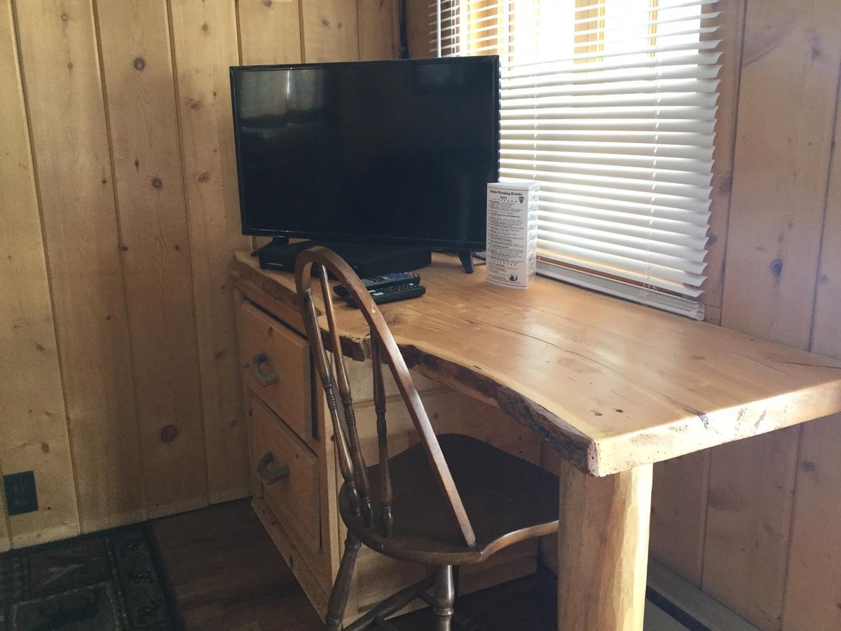 Chinook Winds Motel Dubois Εξωτερικό φωτογραφία