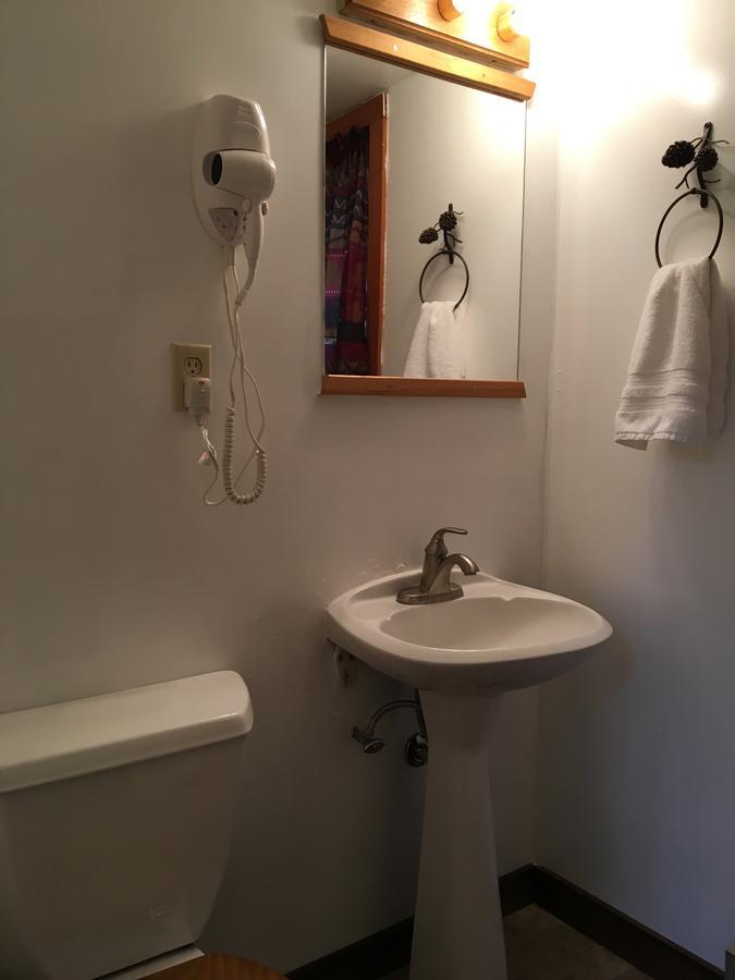 Chinook Winds Motel Dubois Εξωτερικό φωτογραφία